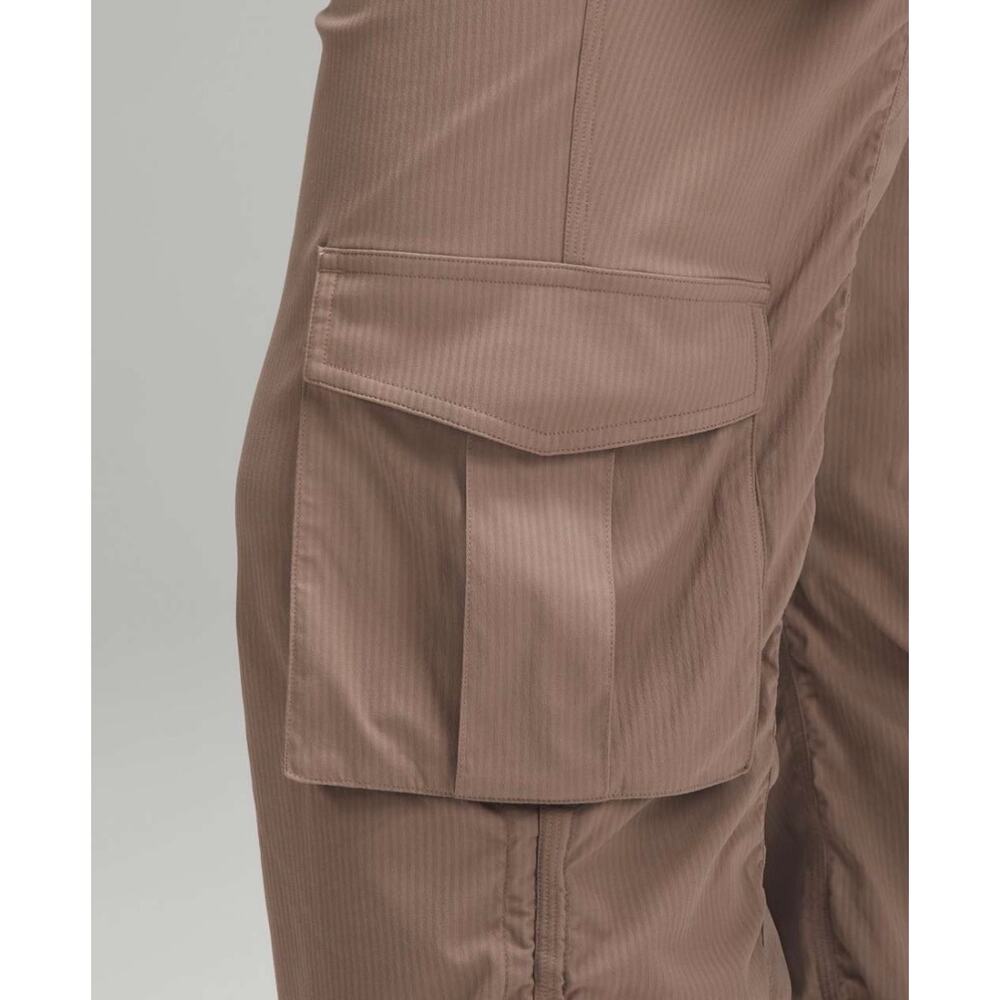 Lululemon Dance Studio Relaxed-Fit Mid-Rise Cargo Pant Taupetastic XL Athletic - Picture 6 of 12